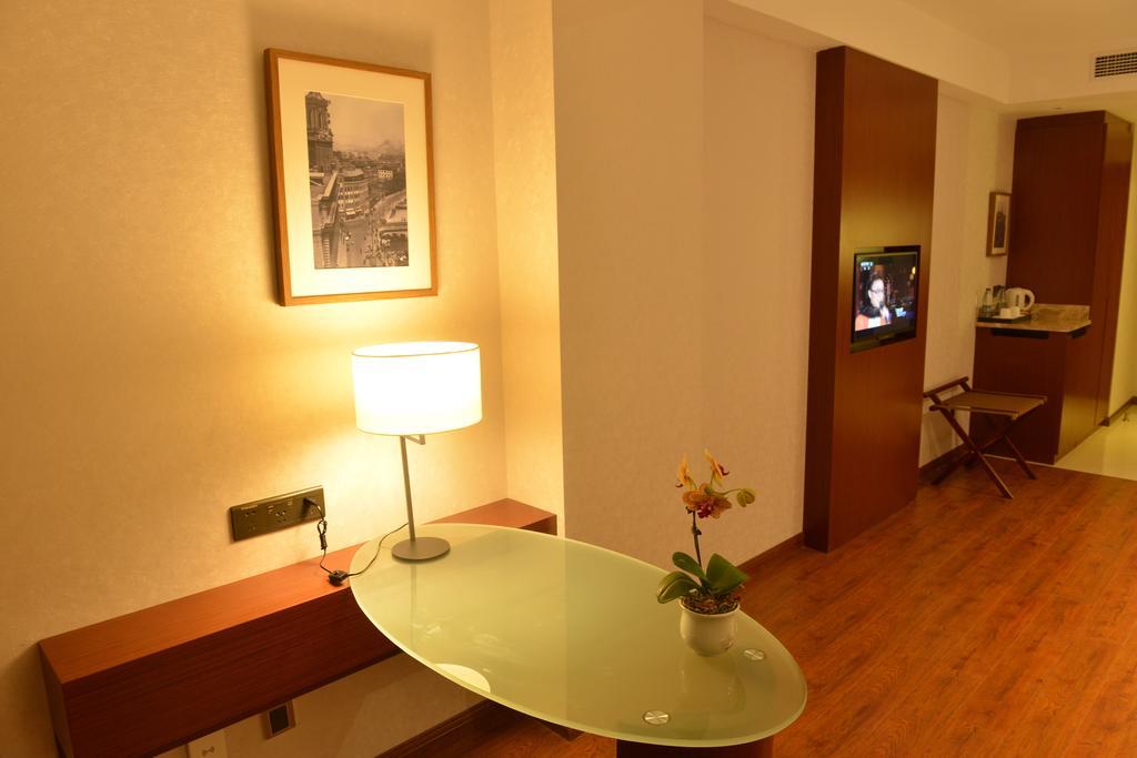 Yitel Ningbo Old Bund Hotel Ruang foto